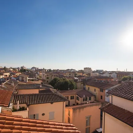 Aweshomeitaly - Lungarno Bellavista Penthouse Apartment *
