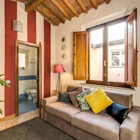 Aweshomeitaly - Lungarno Bellavista Penthouse * Pisa