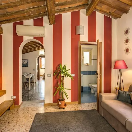 公寓 Aweshomeitaly - Lungarno Bellavista Penthouse *